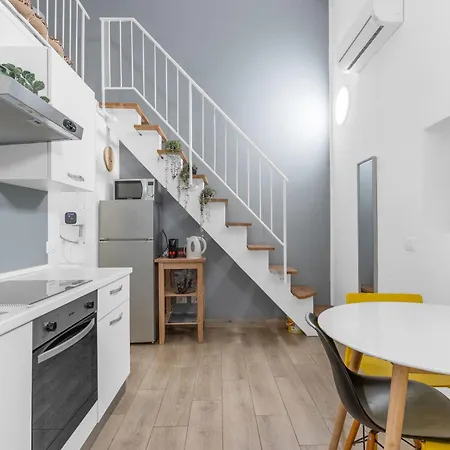 Design-m2 Moscova-centrale Fs-wifi-netflix *