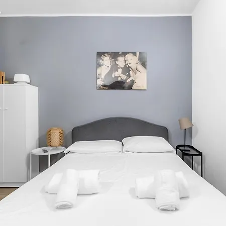 Appartement Design-m2 Moscova-centrale Fs-wifi-netflix Milaan